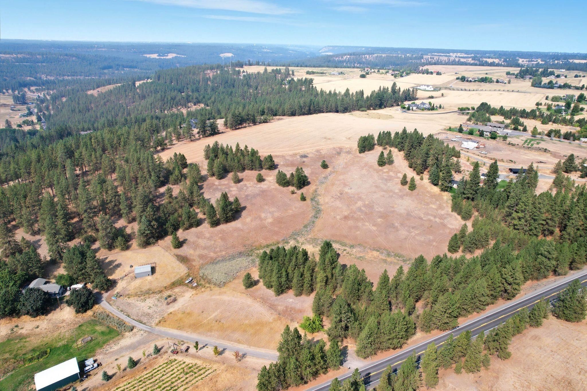 10612 South Baltimore Road Spokane, WA 99223 - Photo 4 of 15 Gallery Image 4