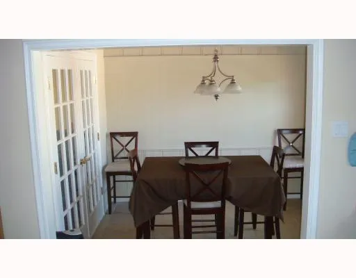 a black and white photo of a room