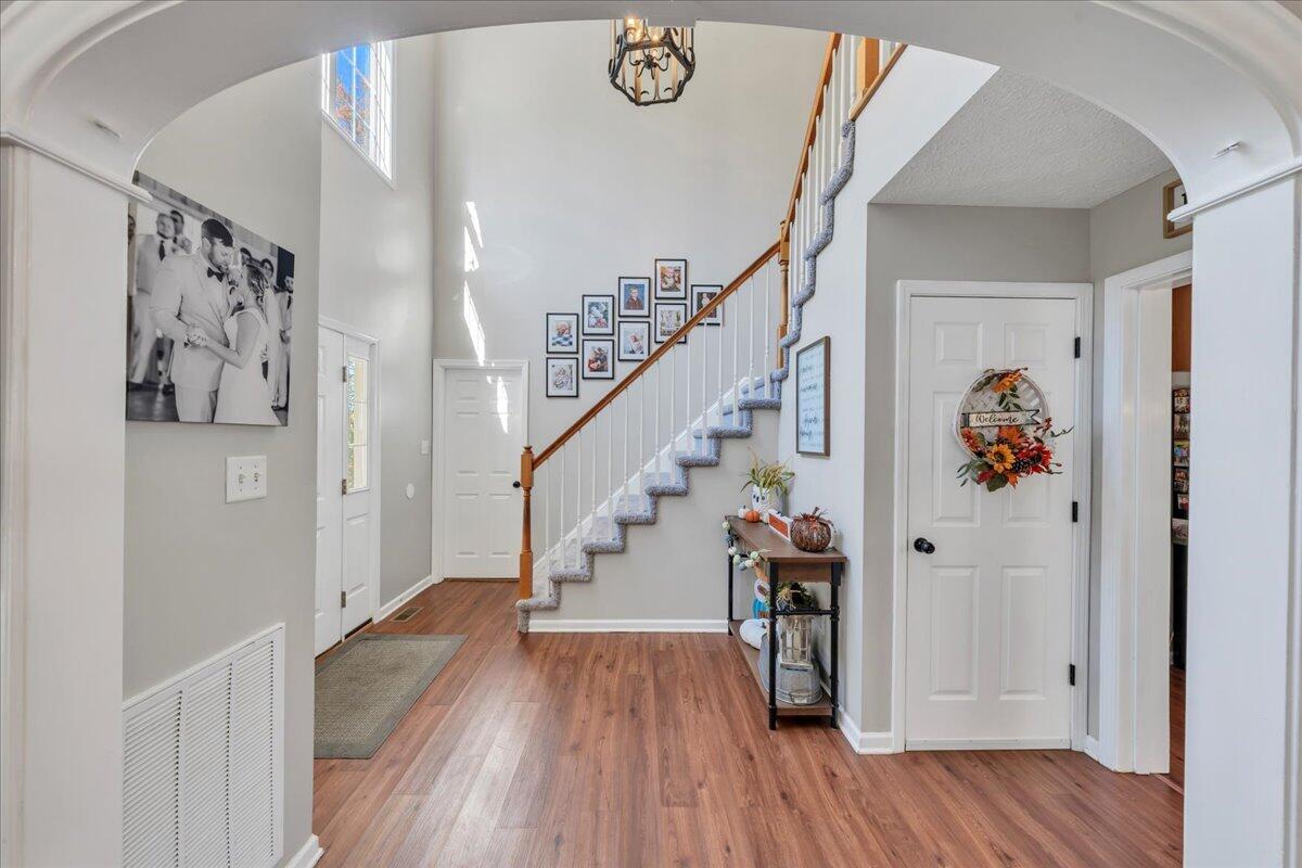 780 Farmington Road Hardy, VA 24101 - Photo 11 of 50 a view of entryway with wooden floor