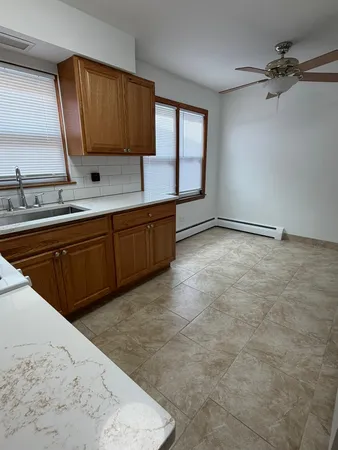 $1,800 | 7612 West Belmont Avenue, Unit 1N, Chicago, IL 60634