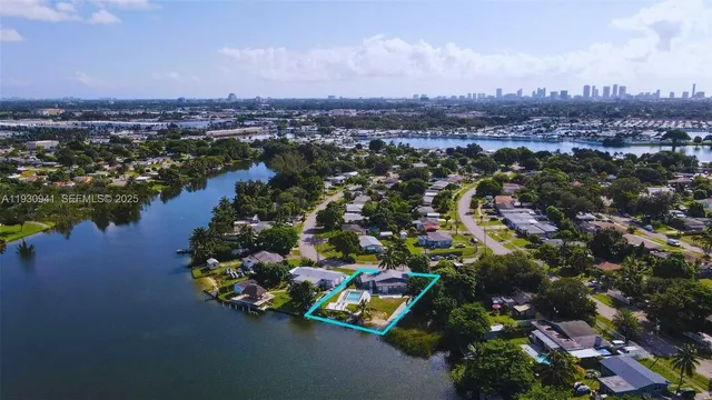 $4,500 | 3621 Southwest 35th Street, West Park, FL 33023