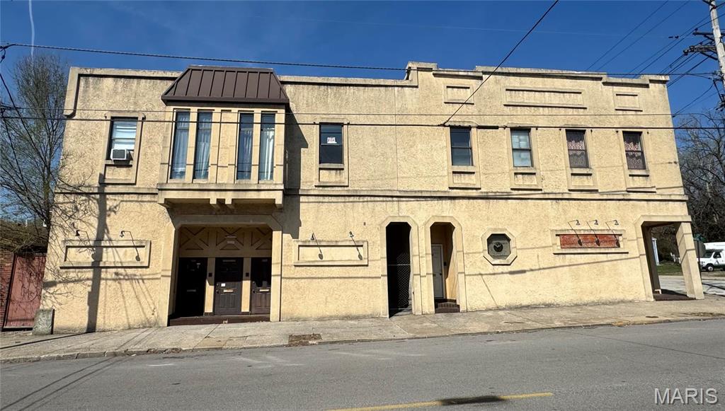 518 Ridge Street Alton, IL 62002 - Photo 1 of 14 Gallery Image 1