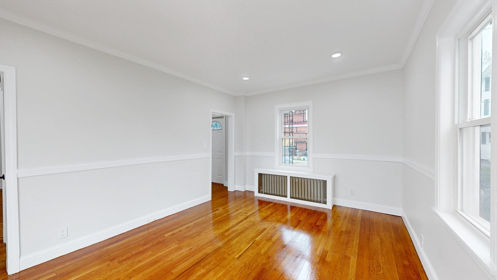 22 Baldwin Street Winchester, MA 01890 - Photo 4 of 22