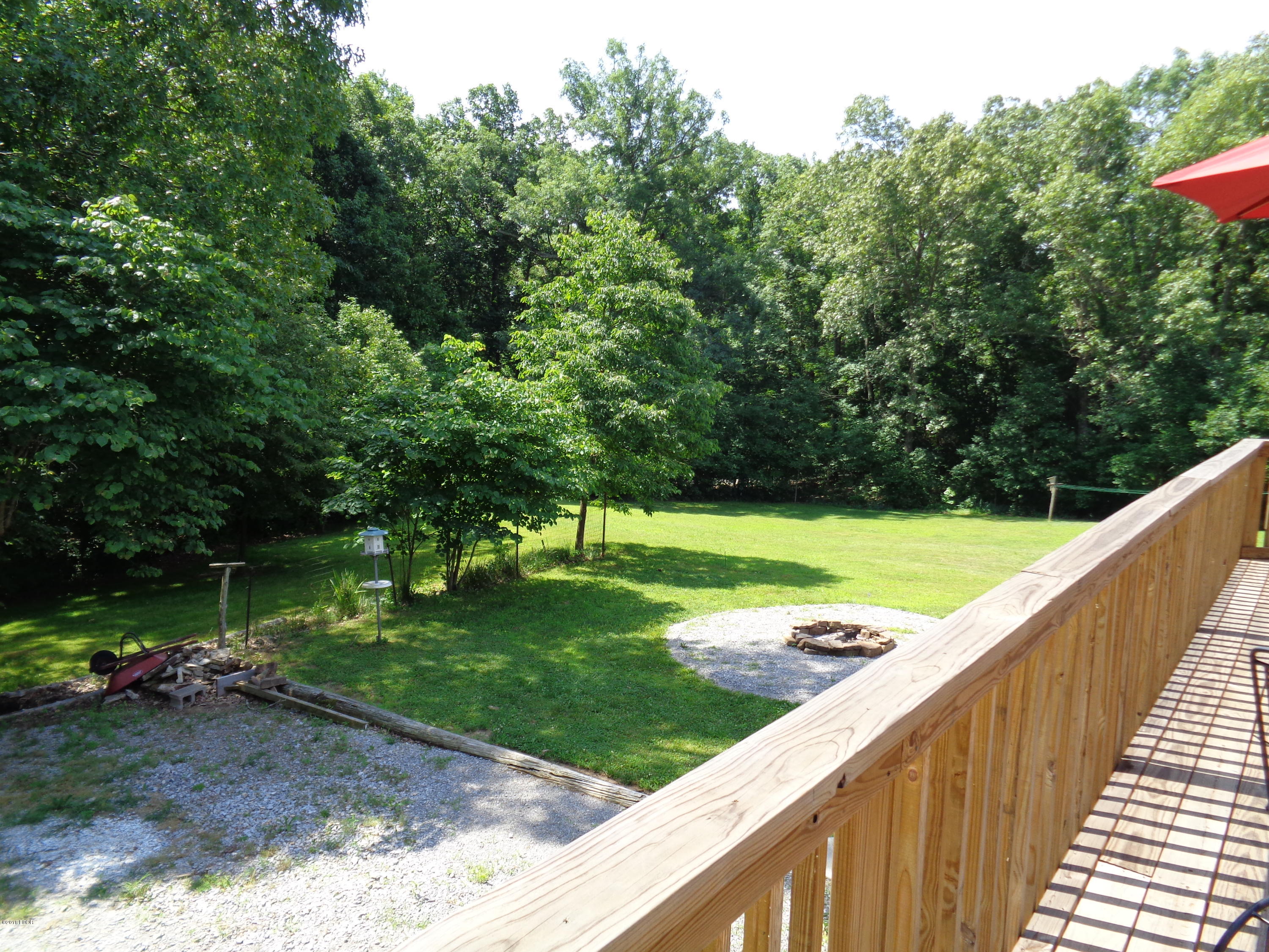 675 Reevesville Road Grantsburg, IL 62943 - Photo 12 of 50