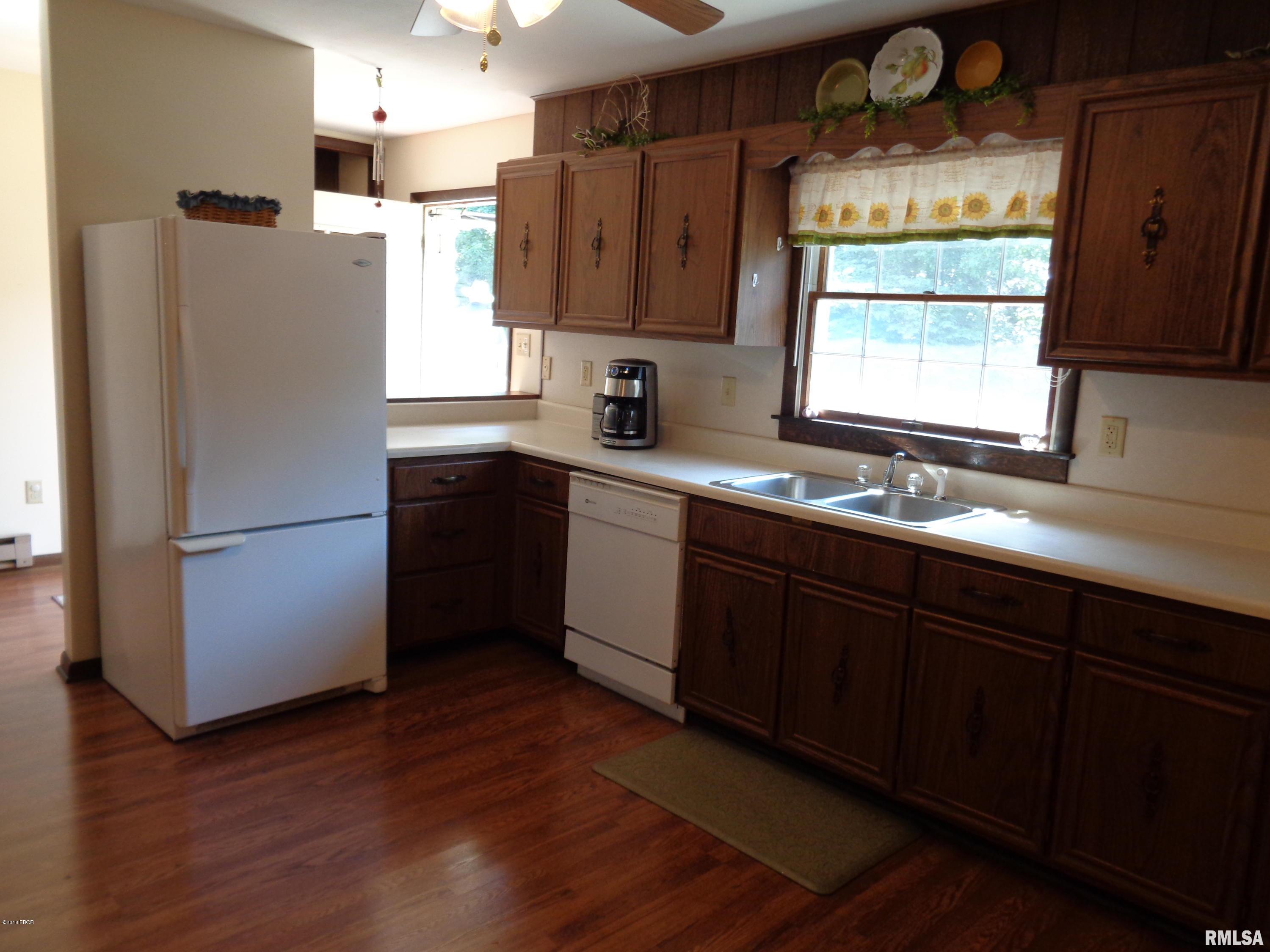 675 Reevesville Road Grantsburg, IL 62943 - Photo 23 of 50