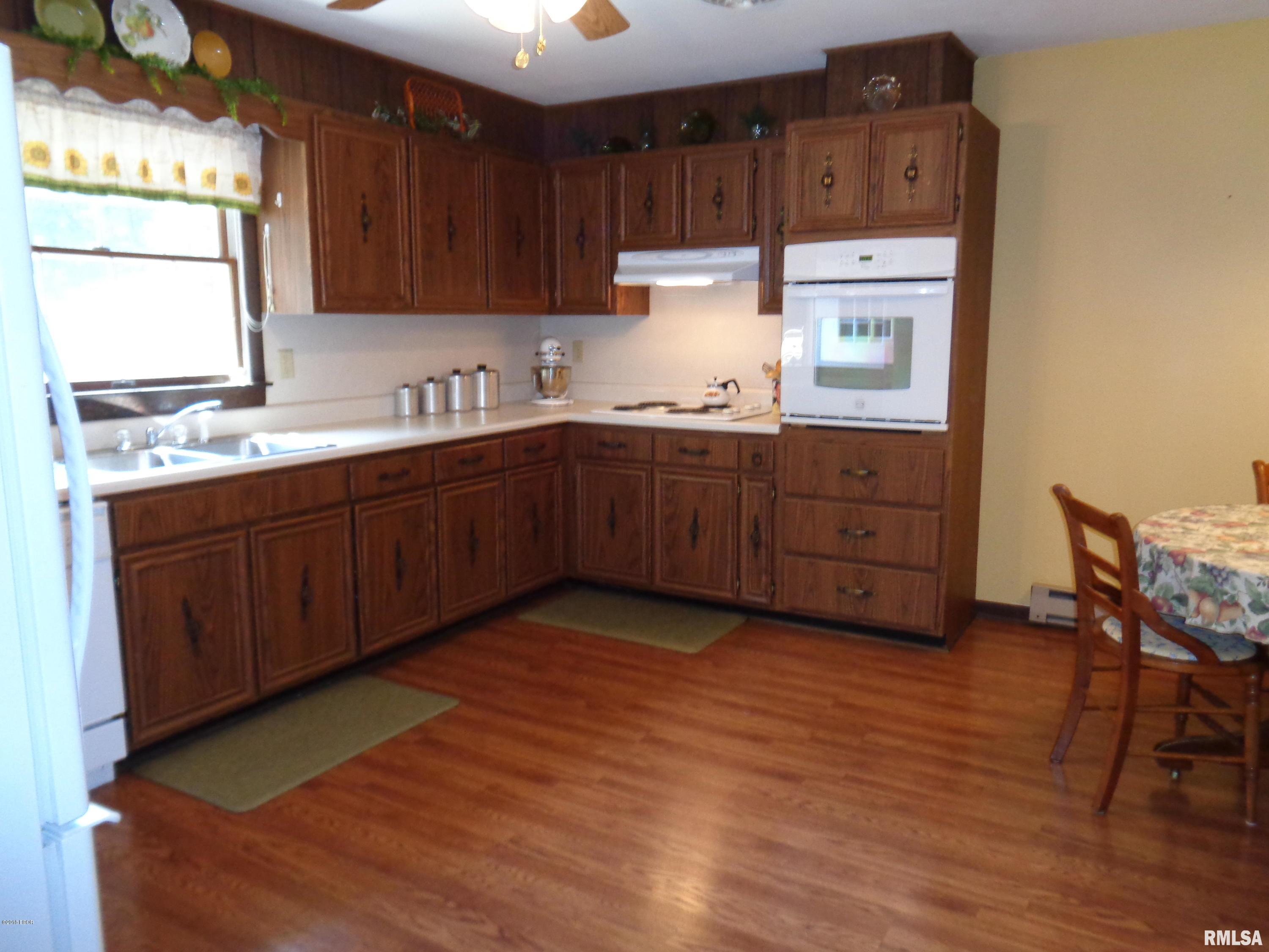 675 Reevesville Road Grantsburg, IL 62943 - Photo 24 of 50