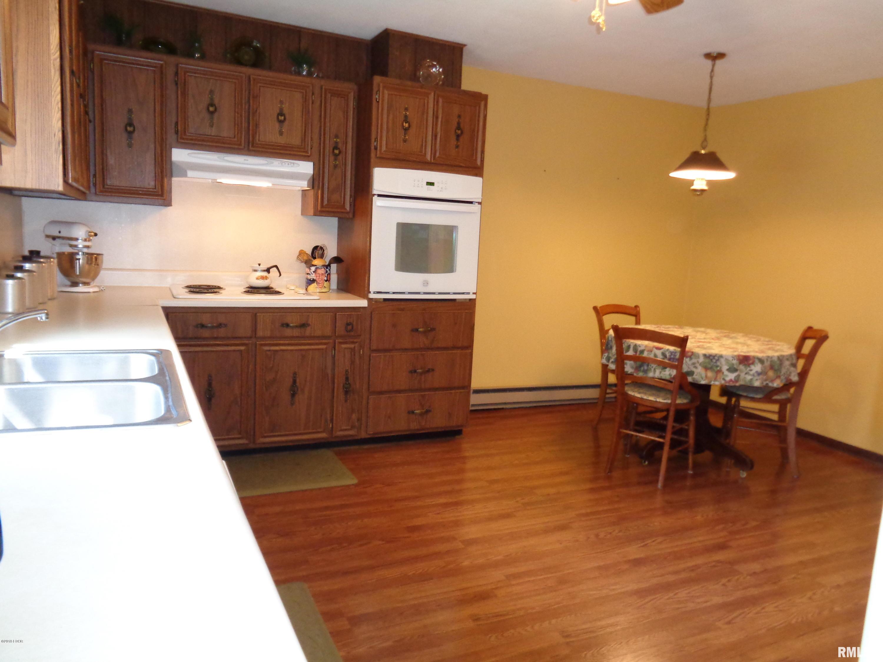 675 Reevesville Road Grantsburg, IL 62943 - Photo 25 of 50
