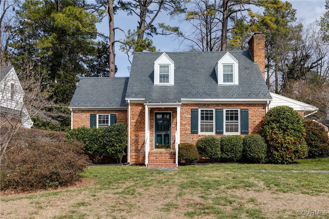7914 Stuart Hall Road Henrico, VA 23229 - Photo 3 of 37 Gallery Image 3
