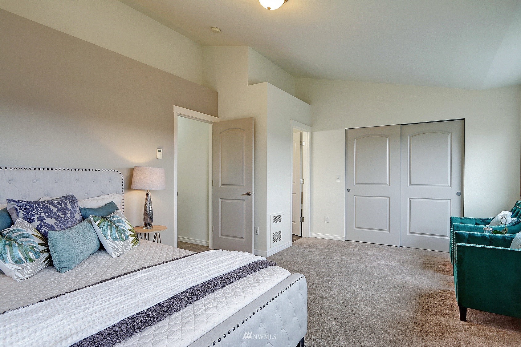 517 Pilchuck Path Everett, WA 98201 - Photo 14 of 28 Gallery Image 14