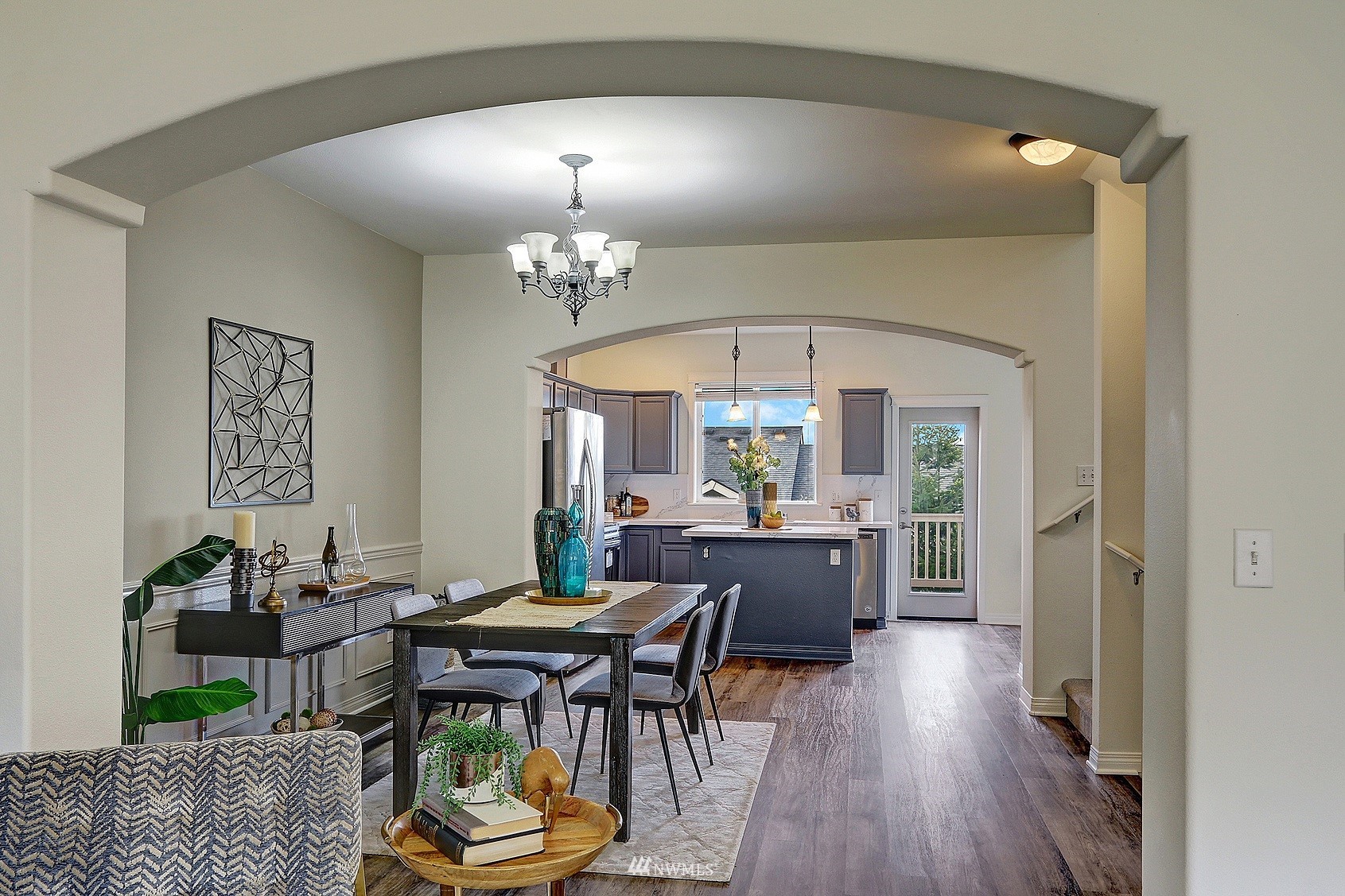 517 Pilchuck Path Everett, WA 98201 - Photo 7 of 28 Gallery Image 7