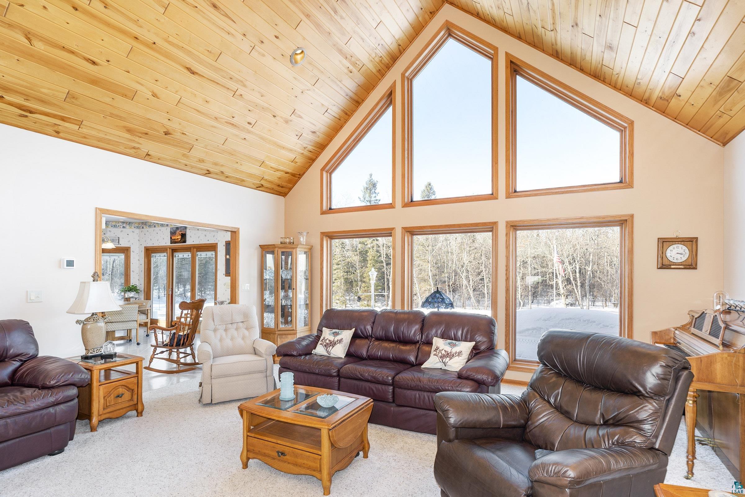 601 Valley Road Two Harbors, MN 55616 - Photo 13 of 48