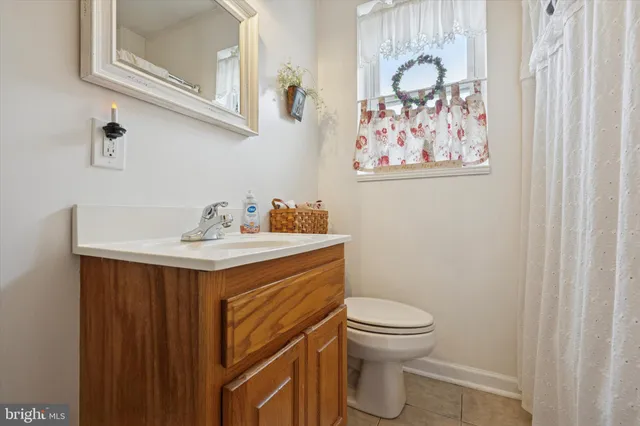 $330,000 | 9208 Exeter Road, Philadelphia, PA 19114