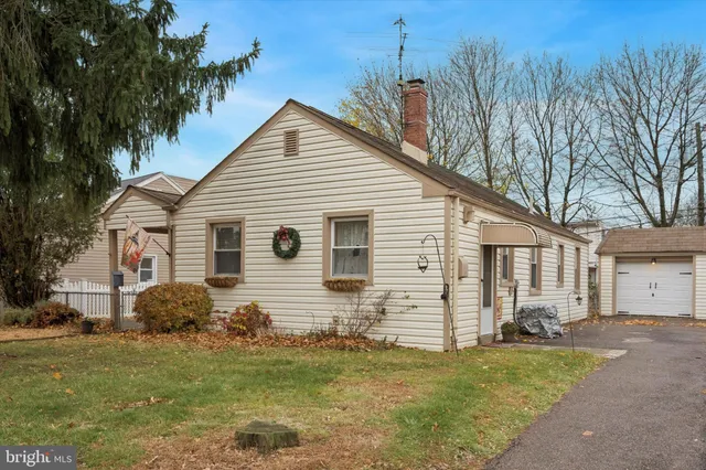 $330,000 | 9208 Exeter Road, Philadelphia, PA 19114