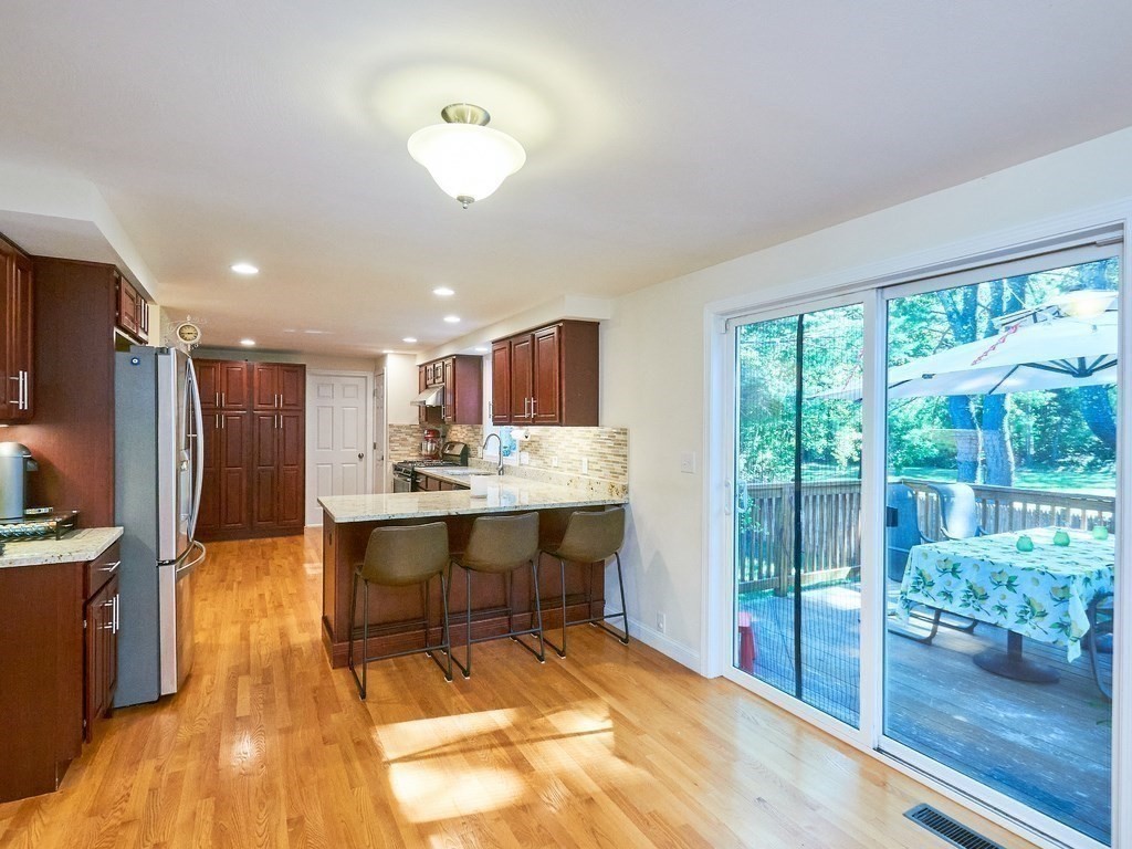 705 Boston Road Billerica, MA 01821 - Photo 9 of 30 Gallery Image 9