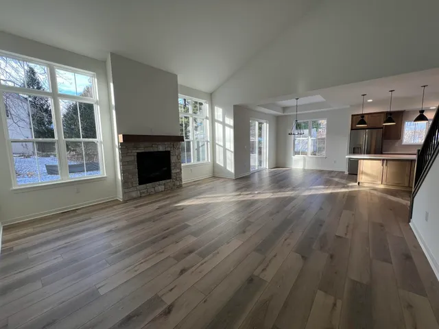 $819,900 | W221-n3075 Greenwood Road, Waukesha, WI 53186