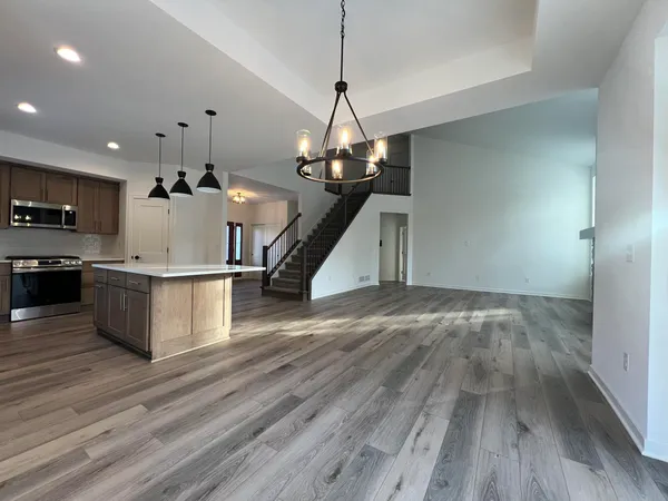 $819,900 | W221-n3075 Greenwood Road, Waukesha, WI 53186