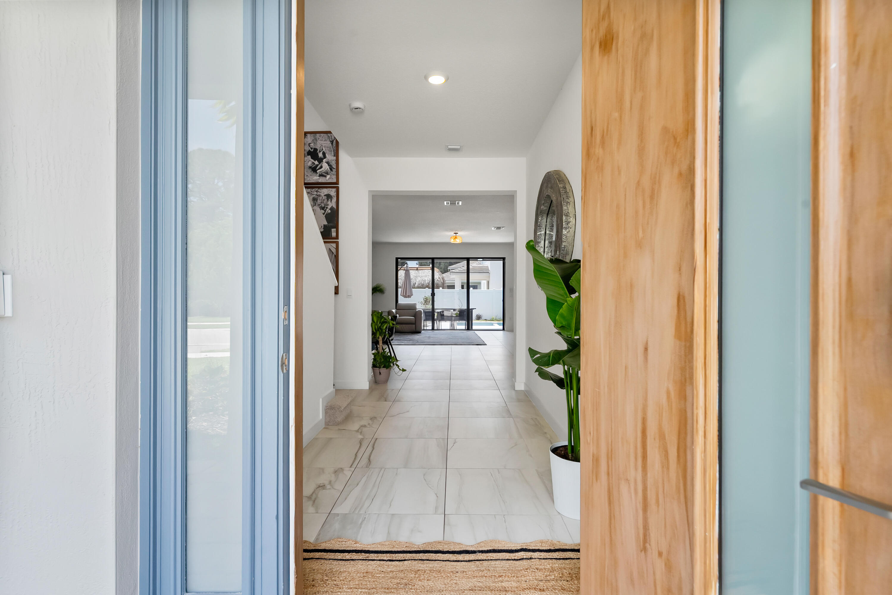 7102 Rockwood Road Jupiter, FL 33458 - Photo 9 of 41 Entry