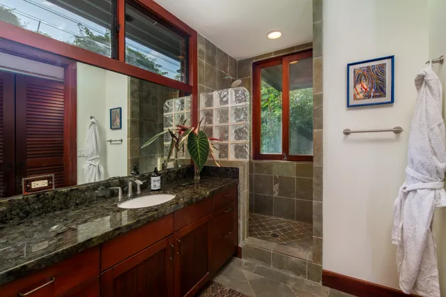 $2,775,000 | 76-874 Io Kualua Place, Kailua-Kona, HI 96740
