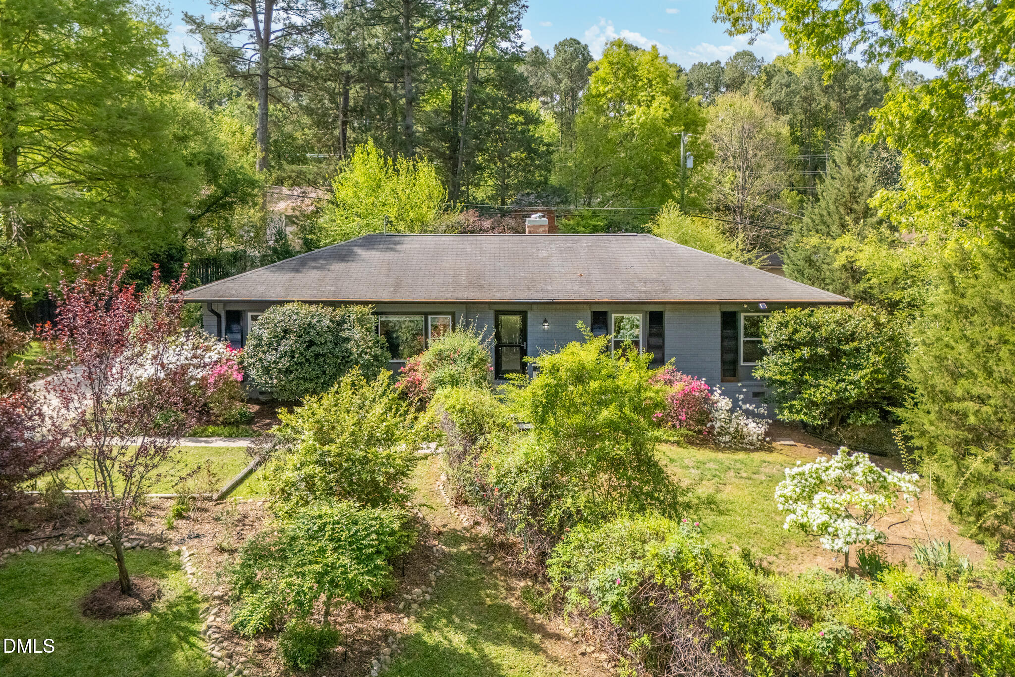 1902 White Plains Road Chapel Hill, NC 27517 - Photo 2 of 53 Maximum Privacy