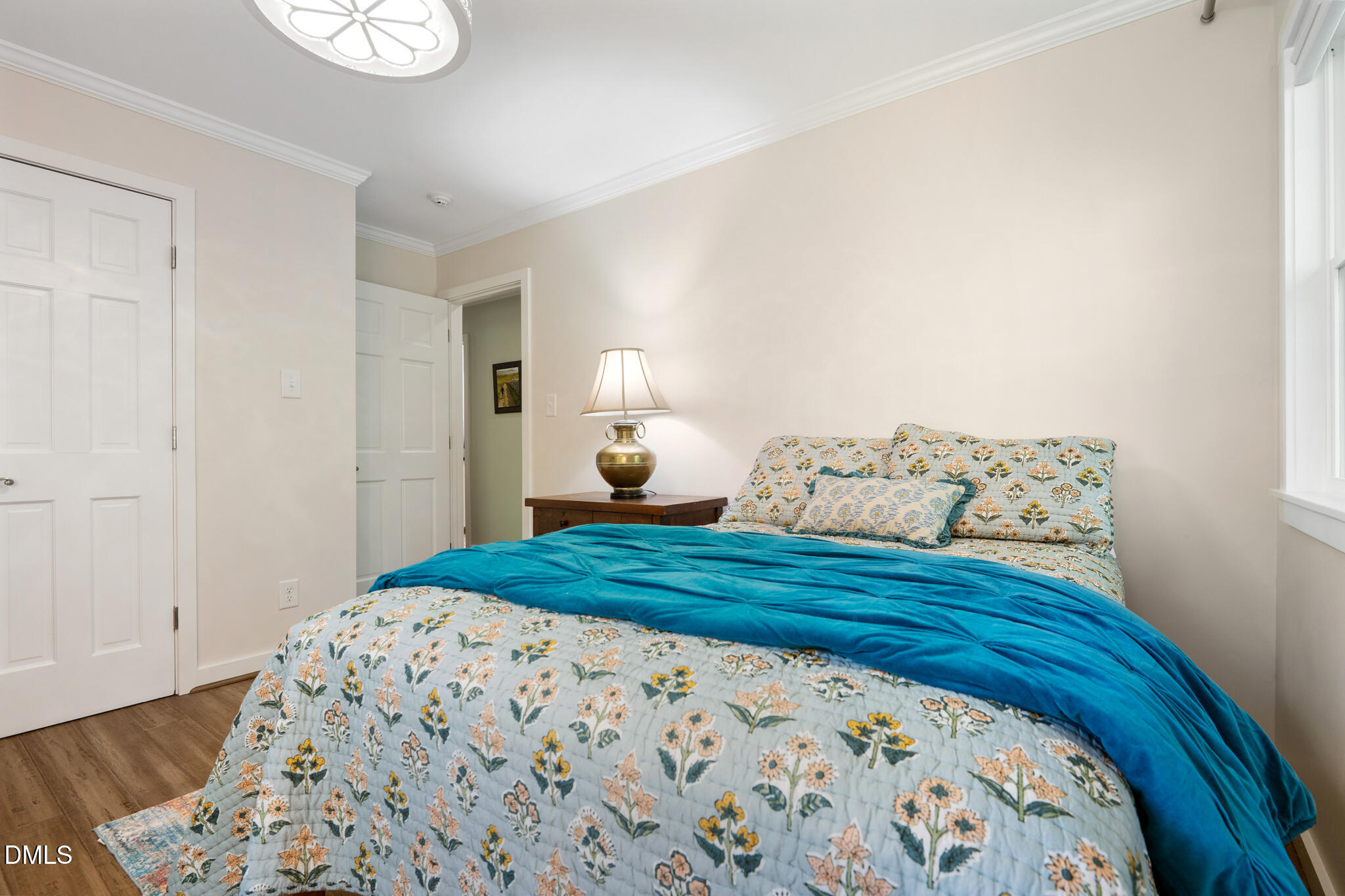 1902 White Plains Road Chapel Hill, NC 27517 - Photo 38 of 53 Guest Bedroom