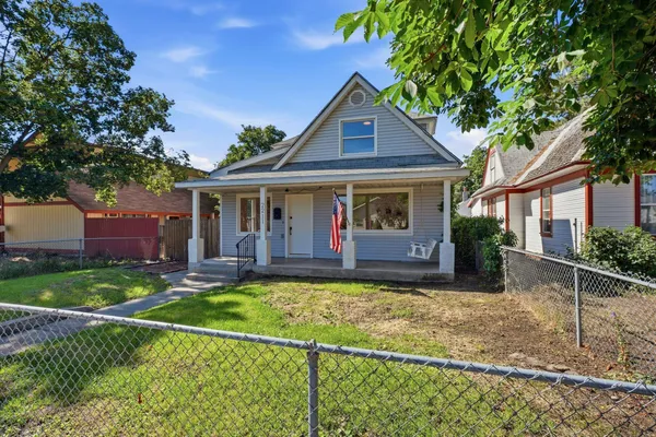 $335,000 | 2211 West Gardner Avenue, Spokane, WA 99201