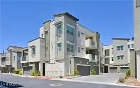 $425,000 | 11258 Essence Point Avenue, Unit 211, Las Vegas, NV 89135