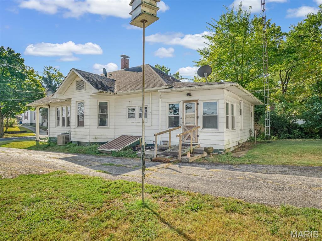 321 South Market Street Sparta, IL 62286 - Photo 19 of 22