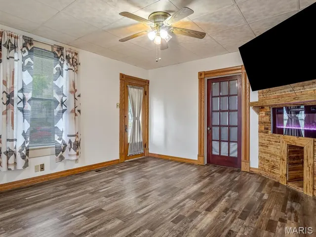 $147,500 | 321 South Market Street, Sparta, IL 62286