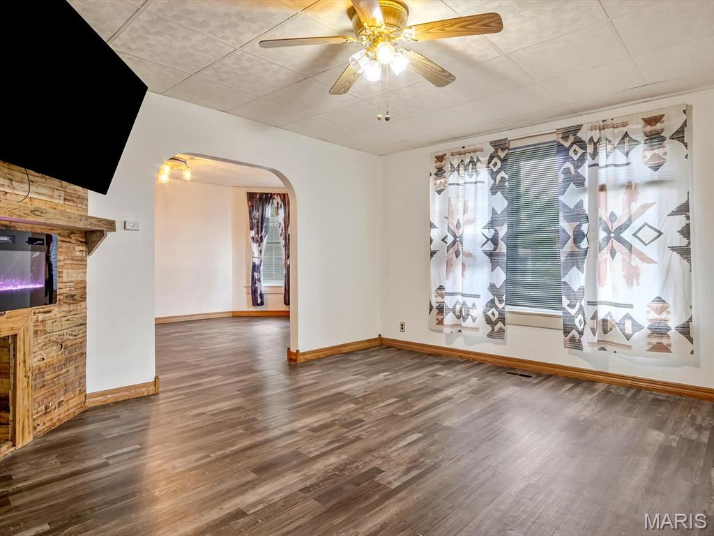 321 South Market Street Sparta, IL 62286 - Photo 6 of 22