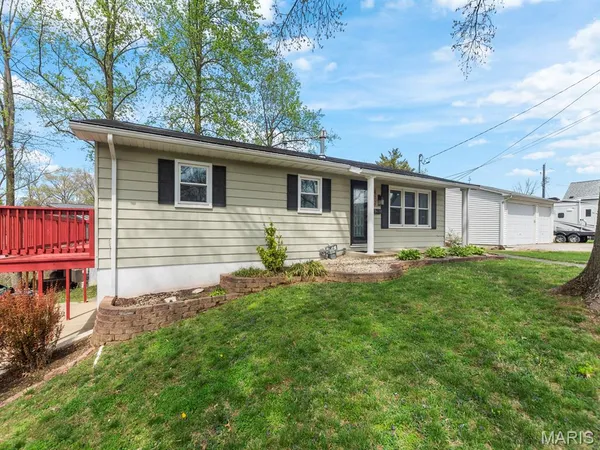 $265,000 | 402 West Schaefer Street, Columbia, IL 62236