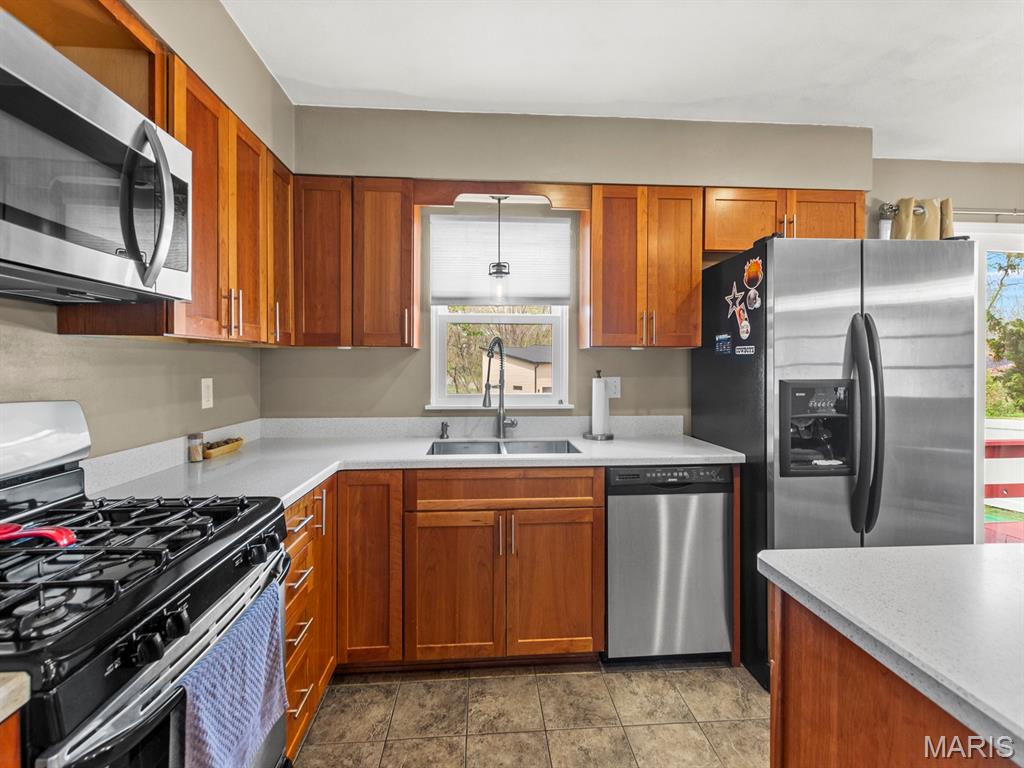 402 West Schaefer Street Columbia, IL 62236 - Photo 17 of 50