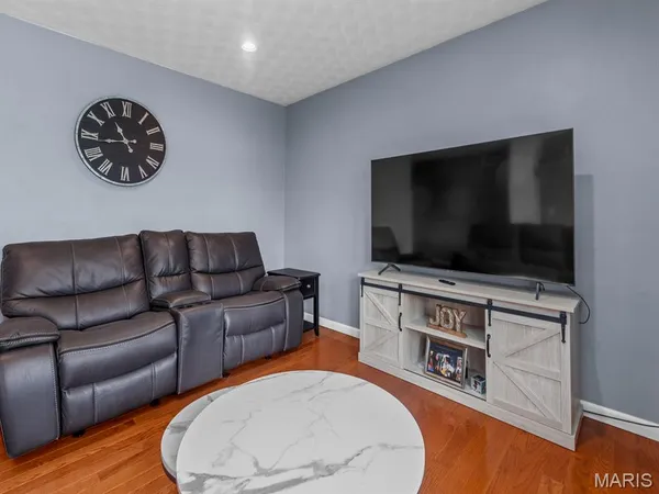 $265,000 | 402 West Schaefer Street, Columbia, IL 62236