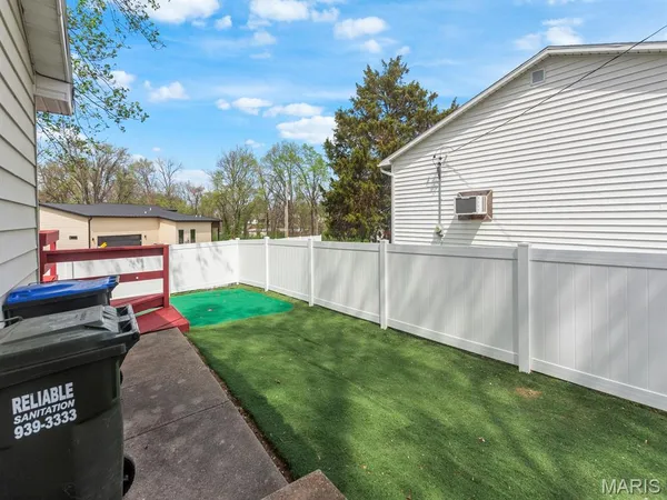 $265,000 | 402 West Schaefer Street, Columbia, IL 62236