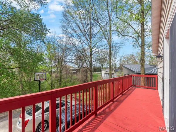 $265,000 | 402 West Schaefer Street, Columbia, IL 62236