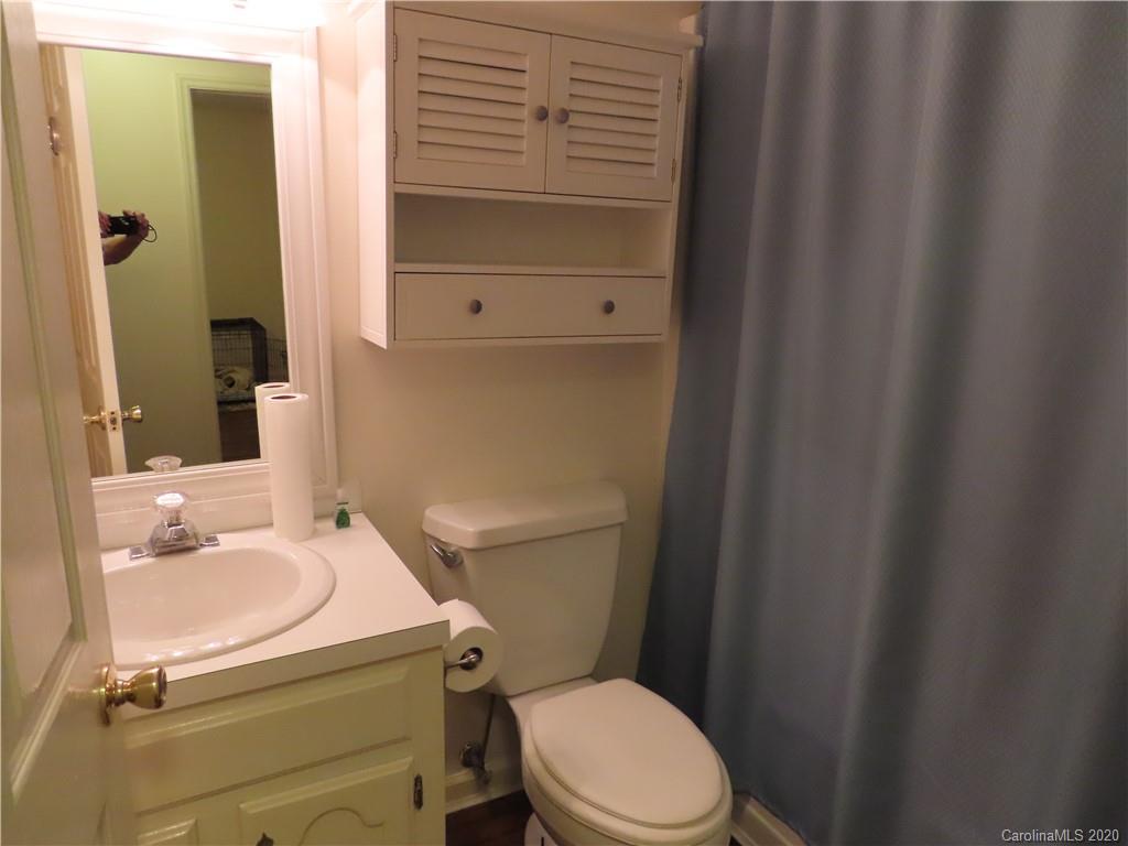 307 Lincoln Road, Unit 4 York, SC 29745 - Photo 9 of 19 Gallery Image 9