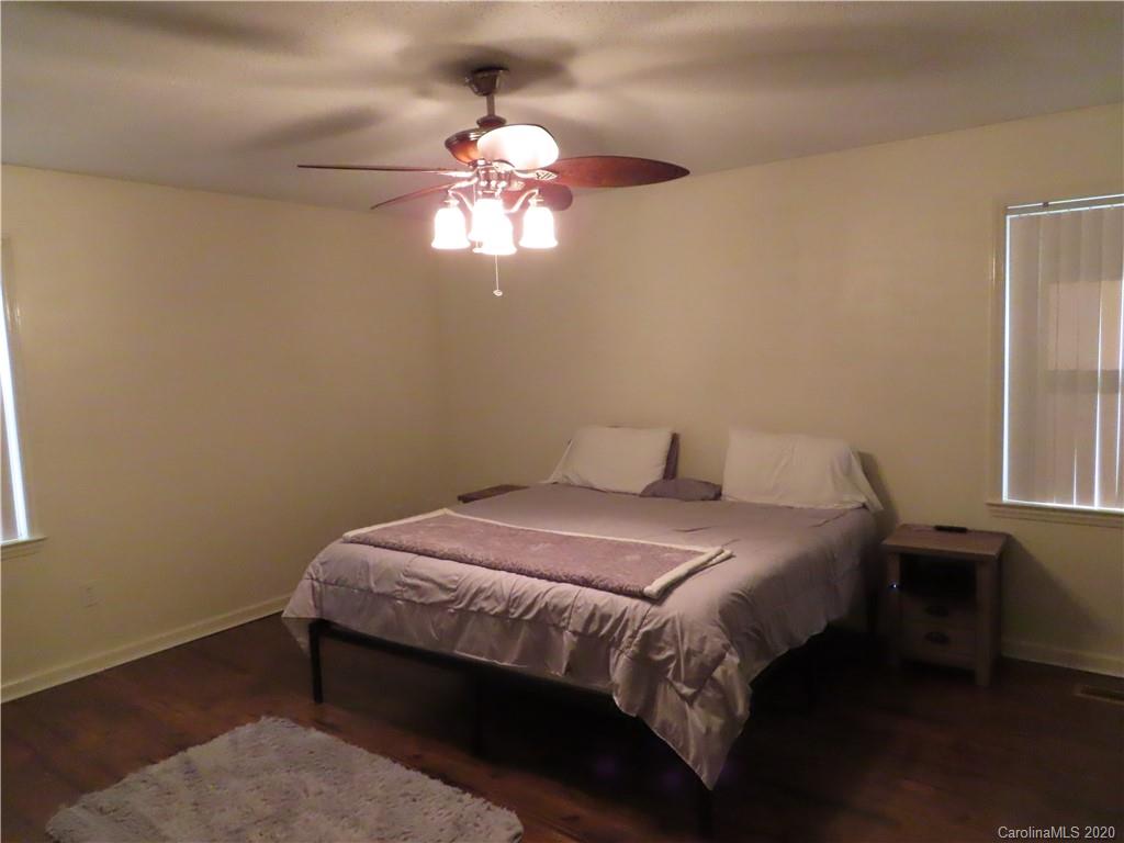 307 Lincoln Road, Unit 4 York, SC 29745 - Photo 10 of 19 Gallery Image 10