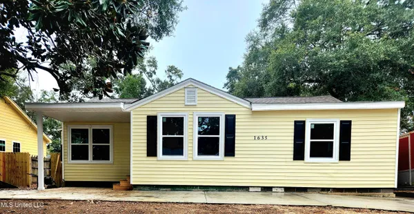 $255,000 | 1635 Hollywood Boulevard, Biloxi, MS 39531