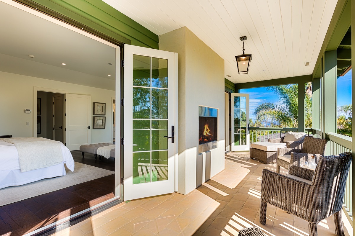 5930 Rutgers Road La Jolla, CA 92037 - Photo 5 of 25