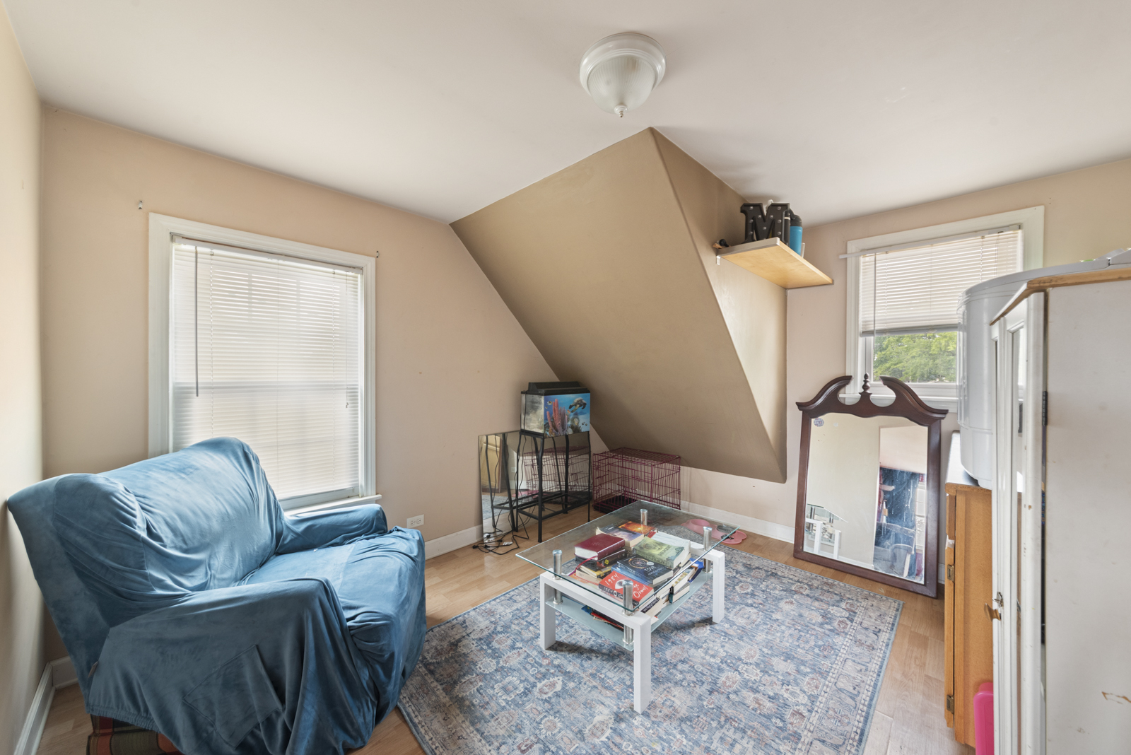 11030 Austin Avenue Chicago Ridge, IL 60415 - Photo 15 of 17 a living room with furniture and a wooden floor