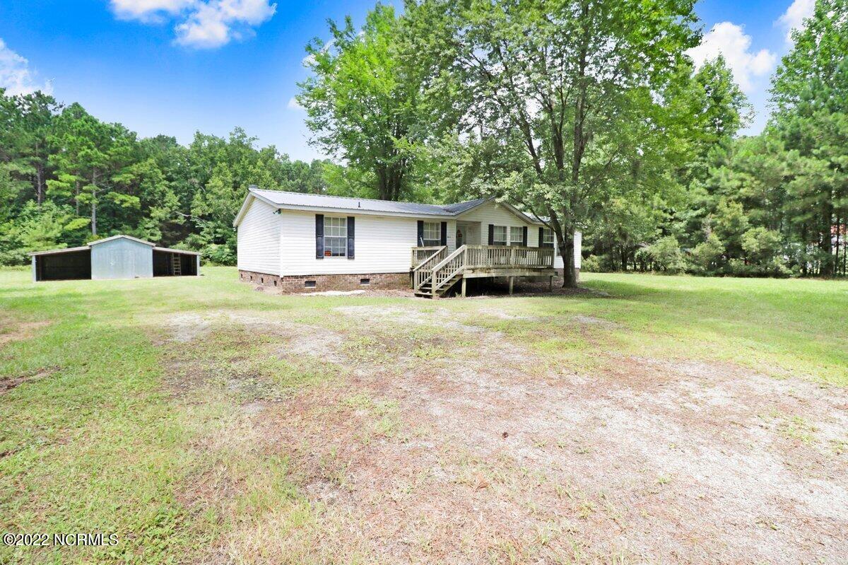827 Spring Creek Road Aurora, NC 27806 - Photo 3 of 29 827 Spring Creek Rd-3