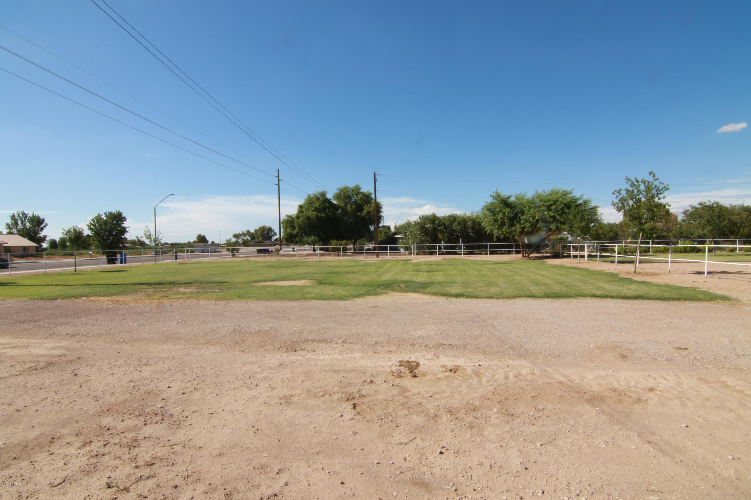 2442 East Appleby Road Gilbert, AZ 85298 - Photo 37 of 53 4I3A2519