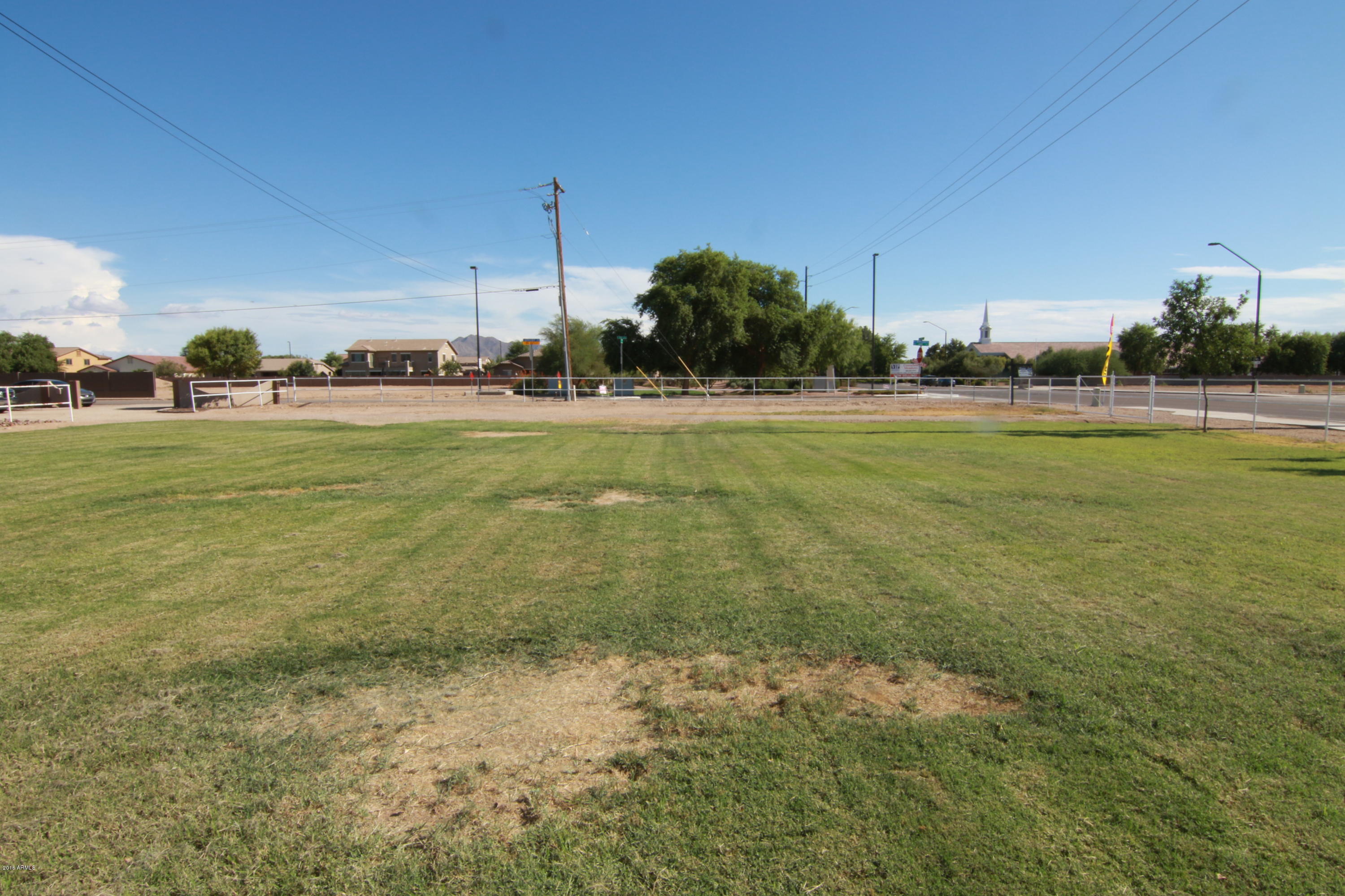 2442 East Appleby Road Gilbert, AZ 85298 - Photo 39 of 53 4I3A2522
