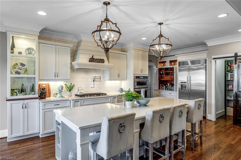 1042 Heron Ridge Road Winston-Salem, NC 27106 - Photo 4 of 47 Gallery Image 4