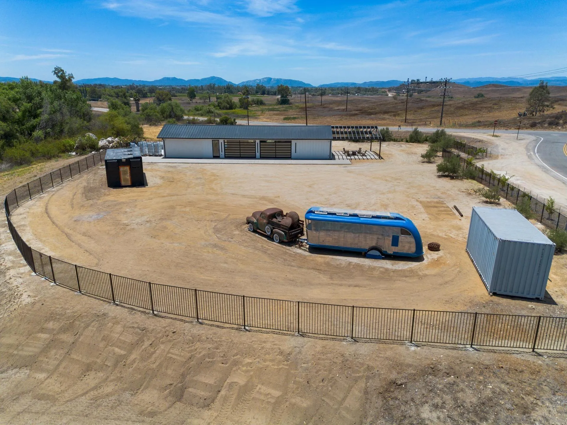 36051 East Benton Road, Unit 1 Temecula, CA 92592 - Photo 26 of 42