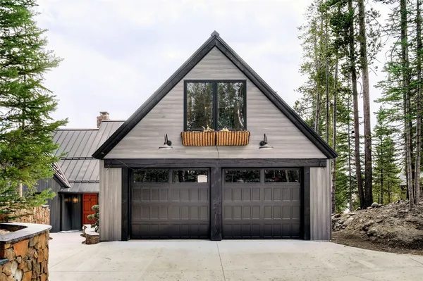 $4,000,000 | 56 Trapper Place, Blue River, CO 80424