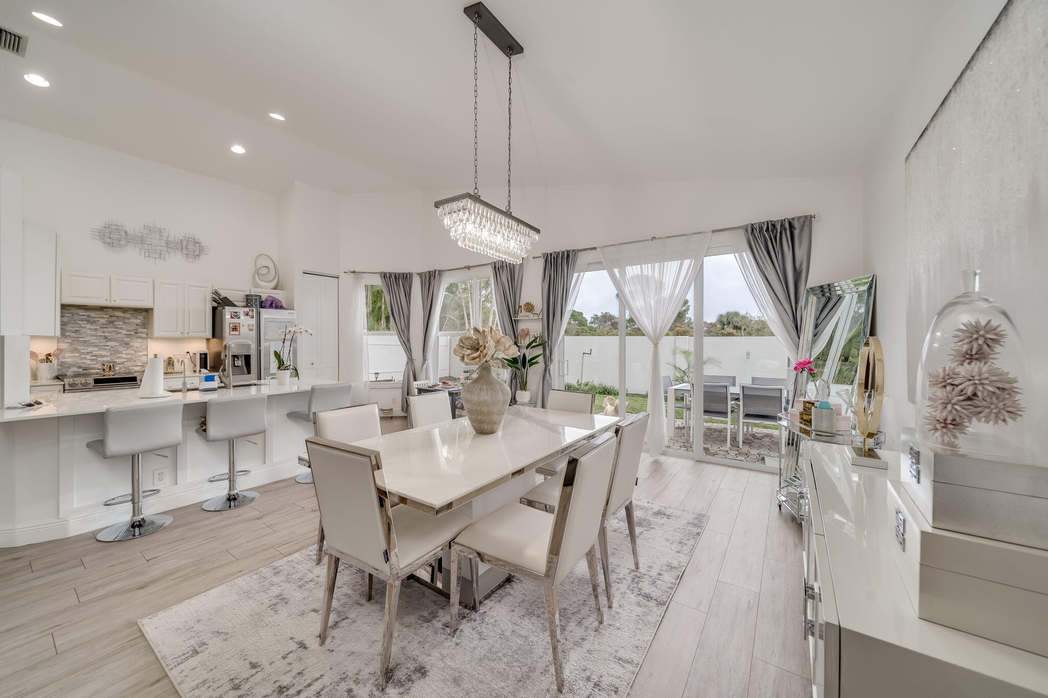7130 Northwest Turtle Walk Boca Raton, FL 33487 - Photo 7 of 24 web_Interior-17