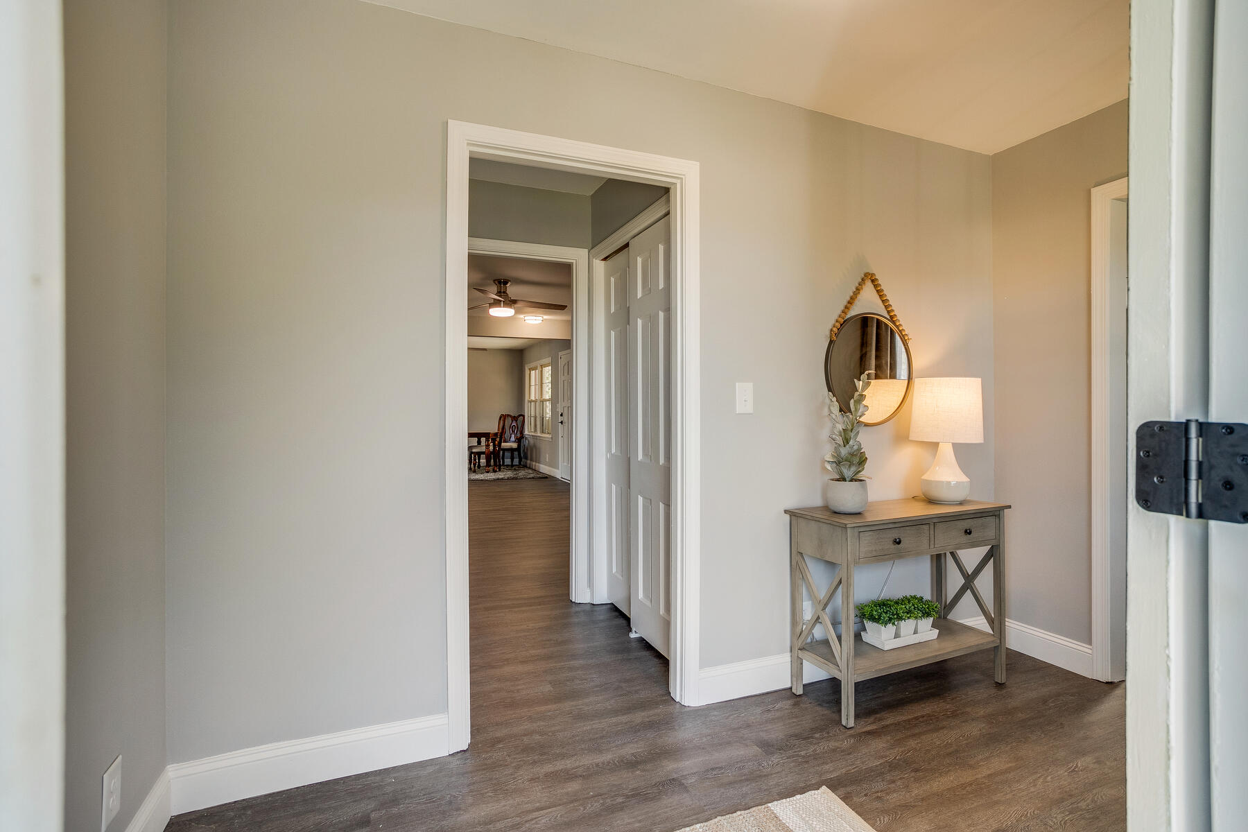 206 Mayflower Road Johnson City, TN 37601 - Photo 8 of 47 008