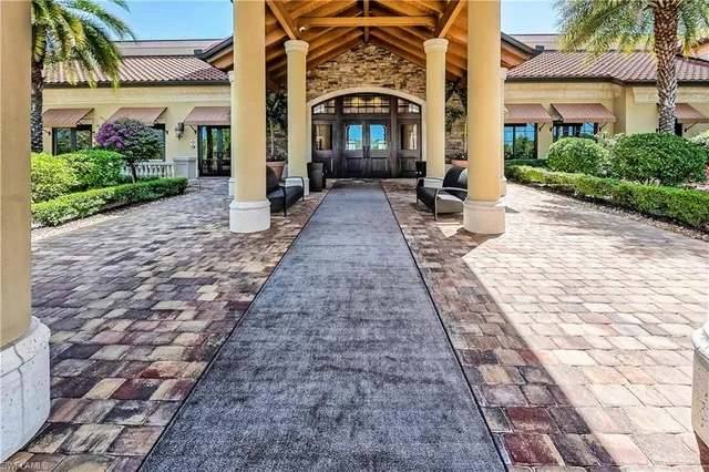 $2,300 | 9815 Giaveno Court, Unit 1234, Naples, FL 34113