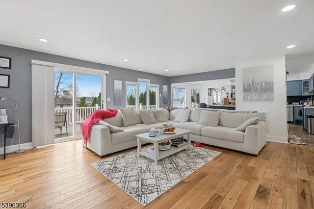 $1,100,000 | 69 Colonial Road, Wayne, NJ 07470