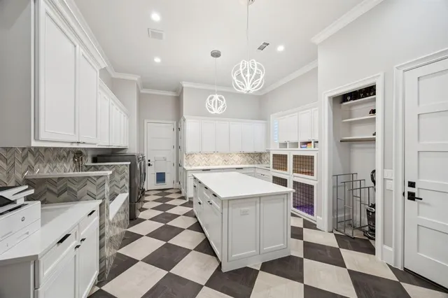 a view of a house with backyard and porch